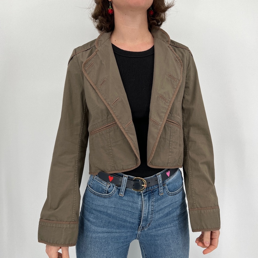 NWT TASHA TARNO Short jacket with bell sleeves